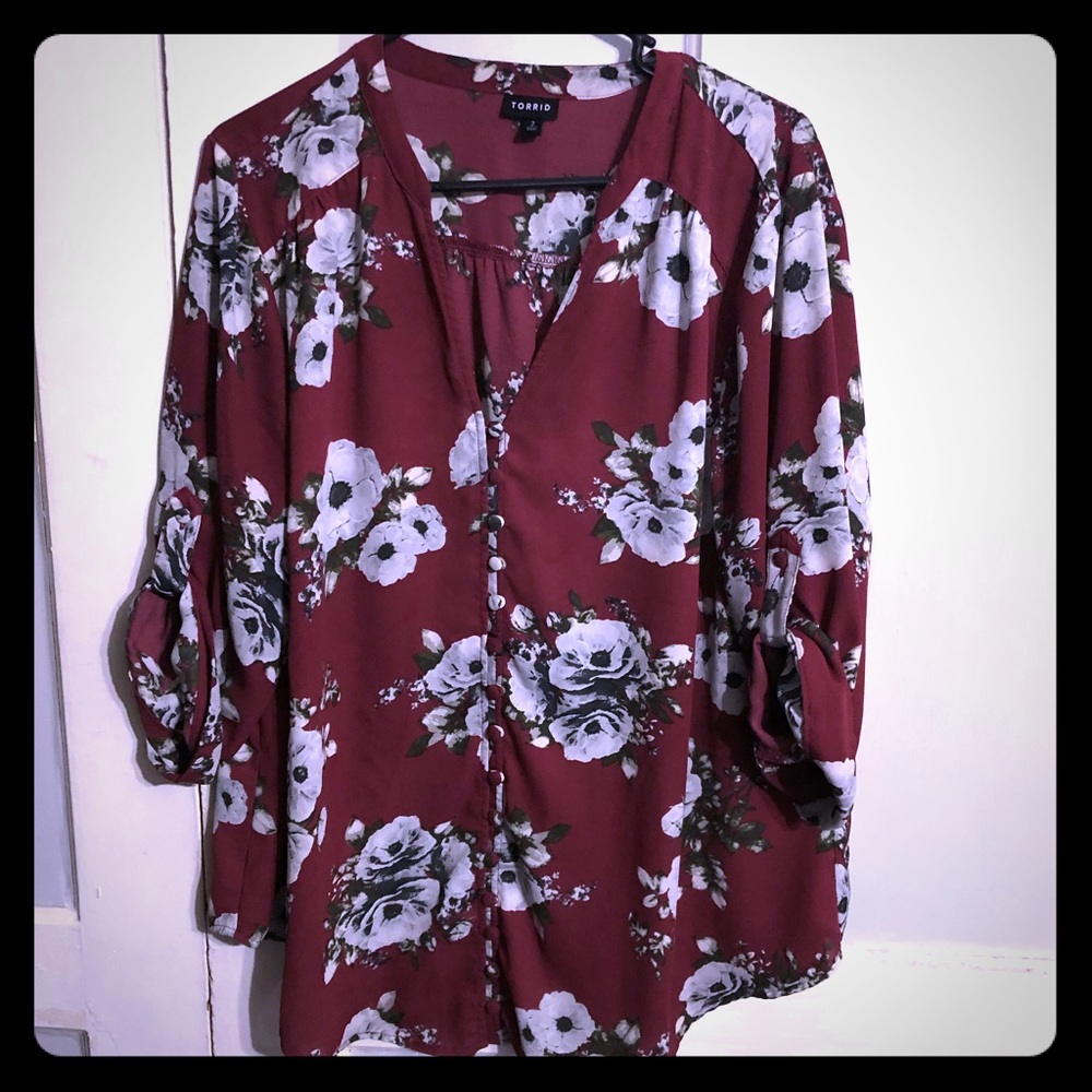 Torrid 3/4 sleeve top